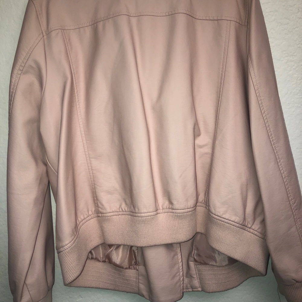 Plus size jacket - Picture 4 of 5